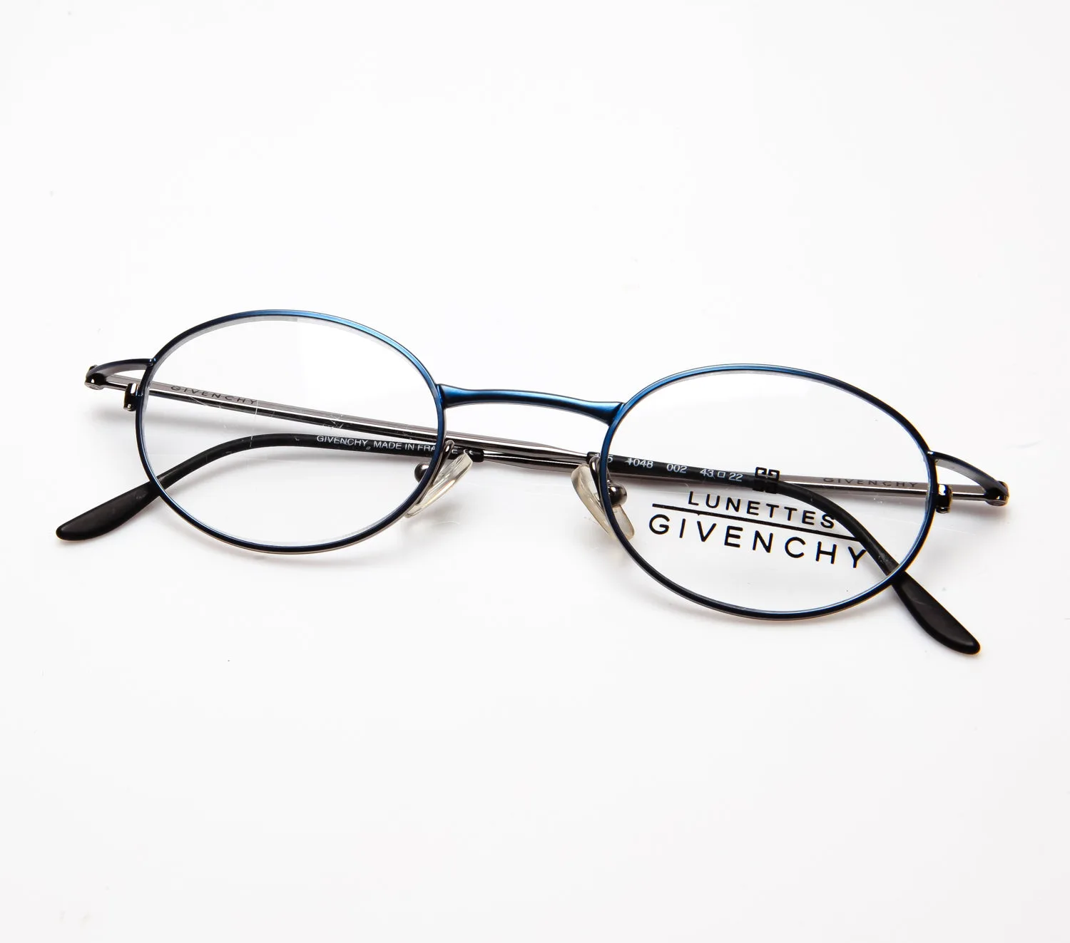 Givenchy 1048 2