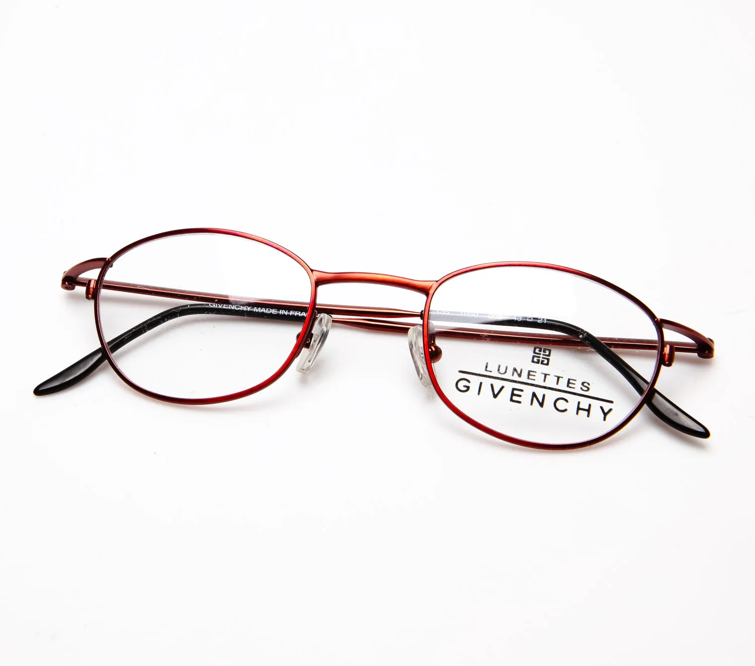 Givenchy 1050 2